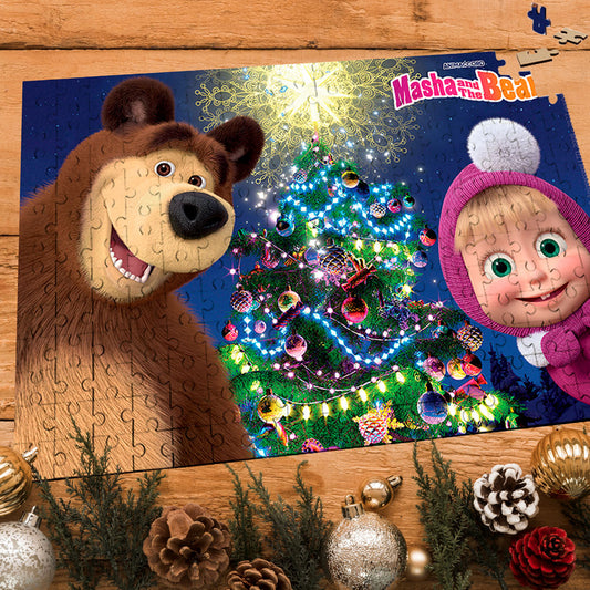 Masha and the Bear - Merry Christmas! 220pc Wooden Jigsaw Puzzle